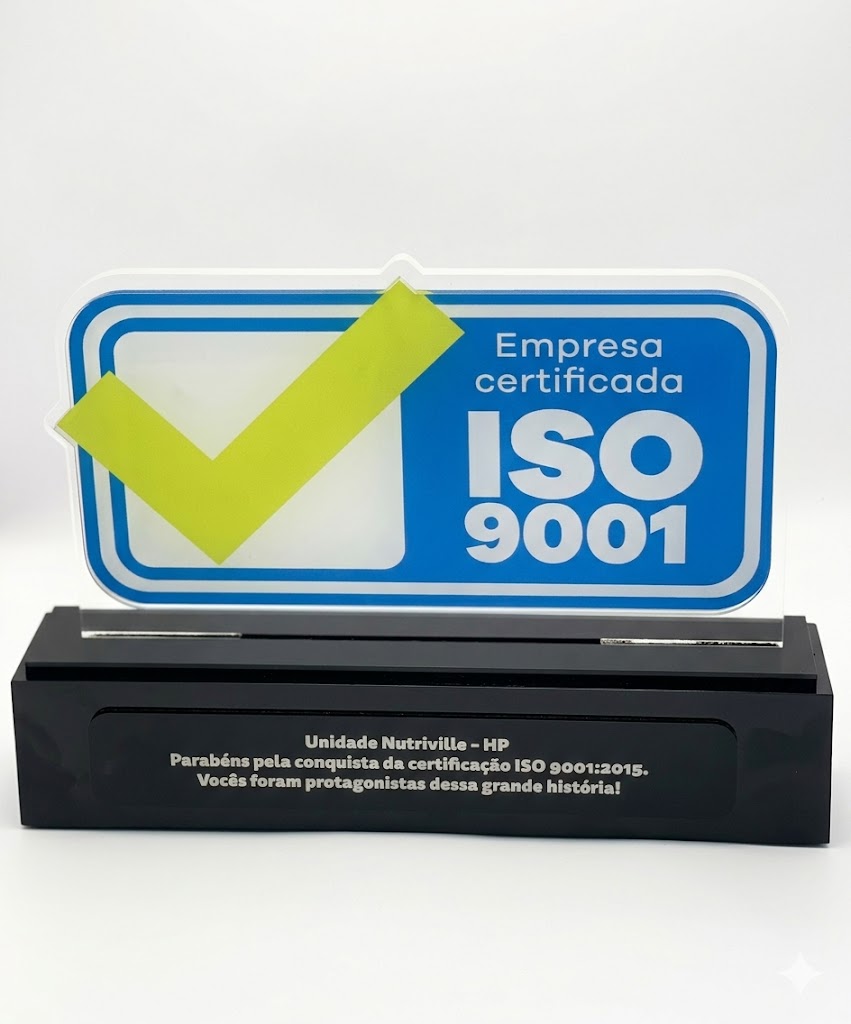 TROFÉU ACRILICO - ISO 9001