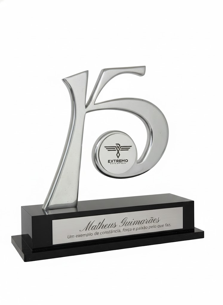 TROFÉU METAL - 15 ANOS - BASE EM ACRILICO